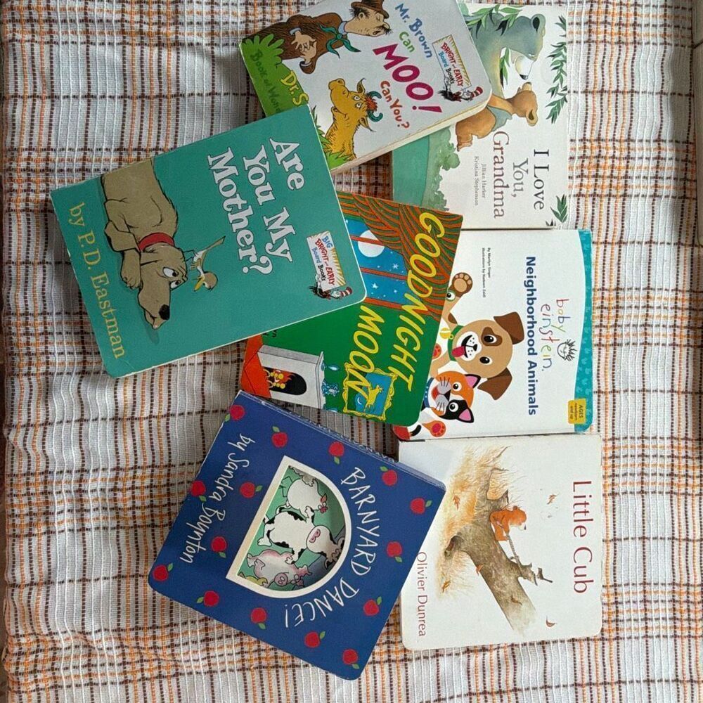 Board Books Baby Books Set of 7 Goodnight Moon Barnyard Dance Seuss